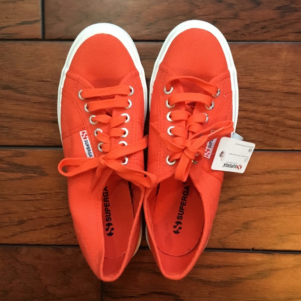 NWT Superga Tomato Red Cotu Classic Sneakers Sz 8